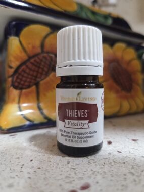 Young Living Thieves Vitality Essential Oil - New
